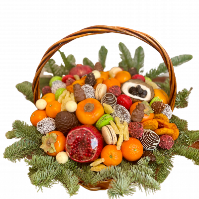 Christmas Gift Basket with Fruits and Chocolates