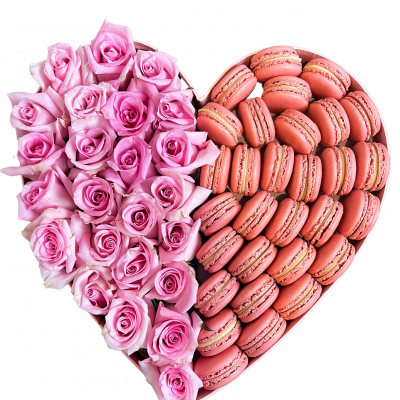 roses with macarons pink