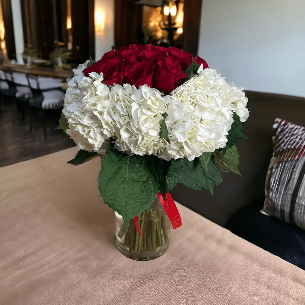 Premium flower bouquet delivery NYC by WOW Bouquet