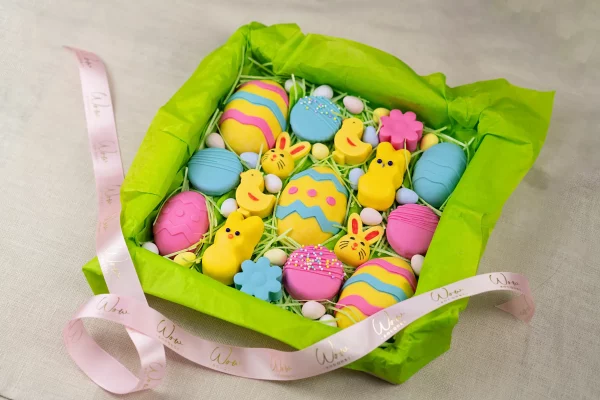 Festive and luxurious Easter chocolate gift box by WOWBouquet