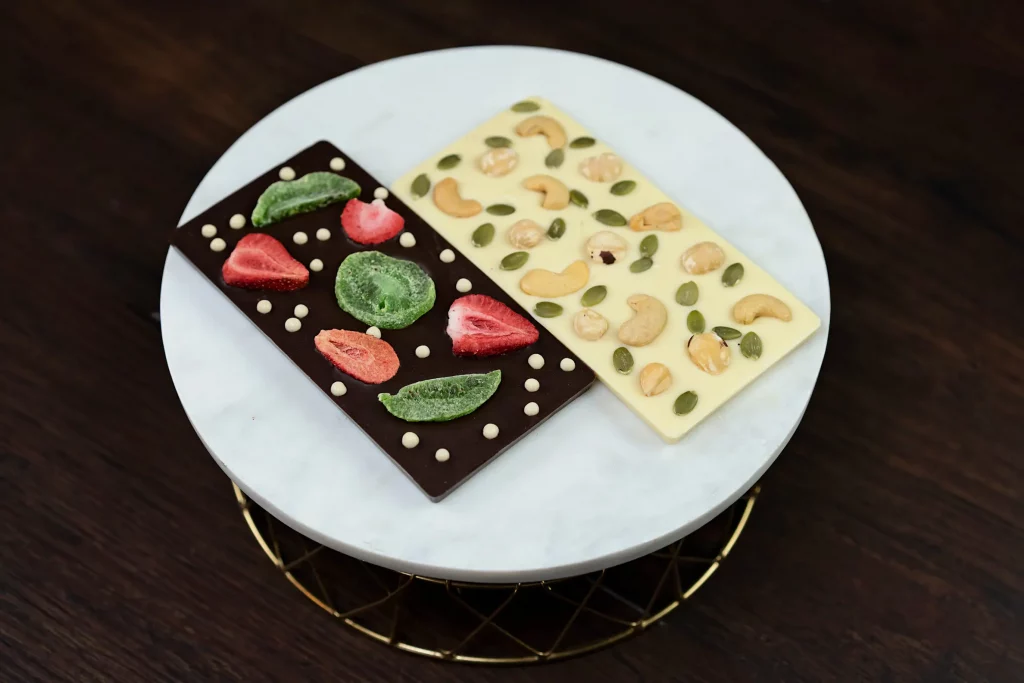 Image of WOWBouquet's combination chocolate bars featuring white and dark chocolate with nuts and dried fruits.