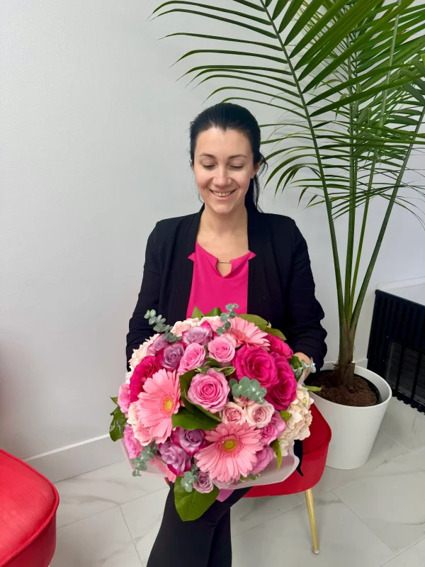 Mixed flower arrangement with roses, hydrangeas, and Gerbera for birthdays