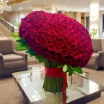 Heart-shaped rose display for love and romantic gifts